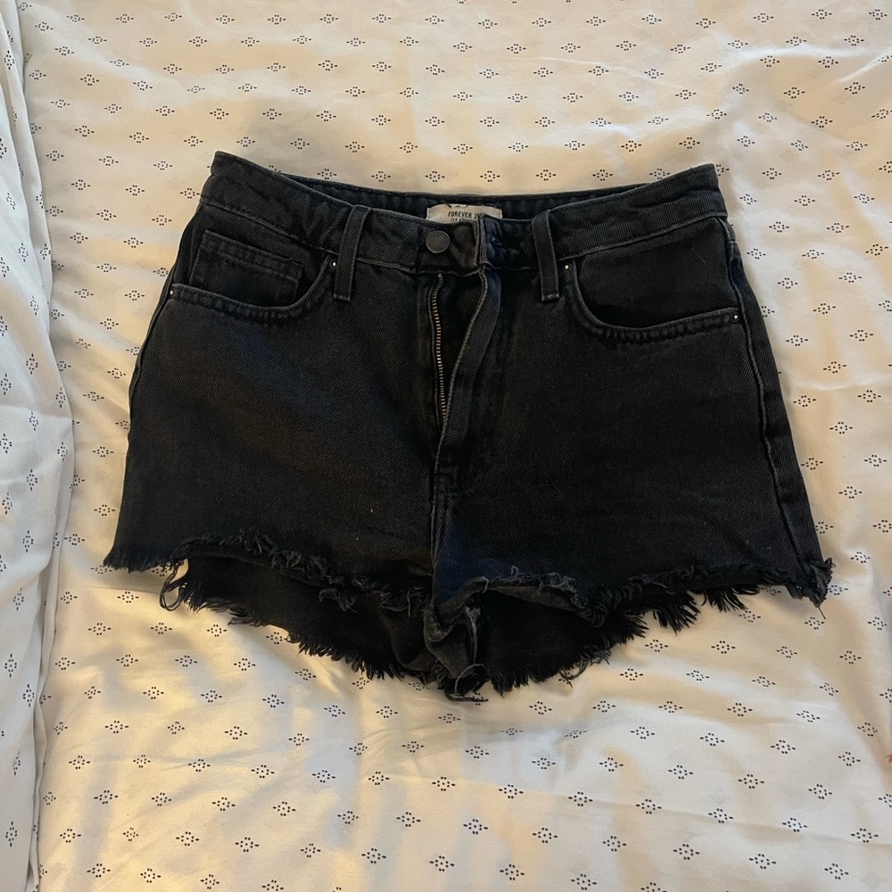 Black denim forever 21 Jean shorts